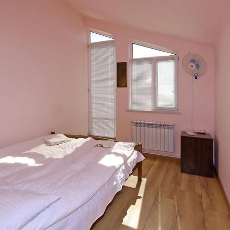 Commune Hotel Garni Luaran gambar