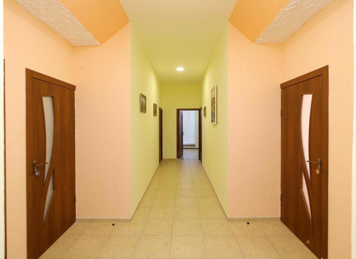 Commune Hotel Garni Luaran gambar