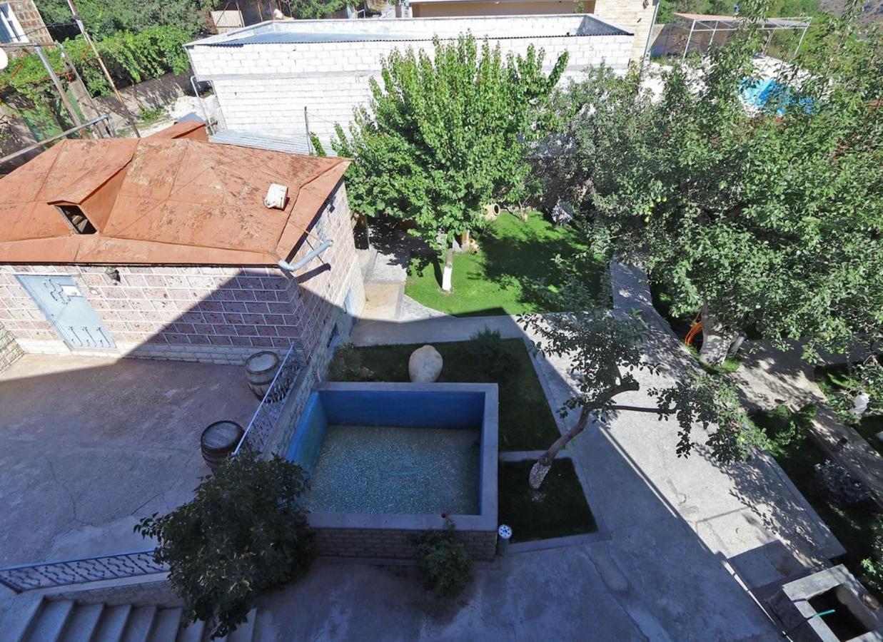 Commune Hotel Garni Luaran gambar