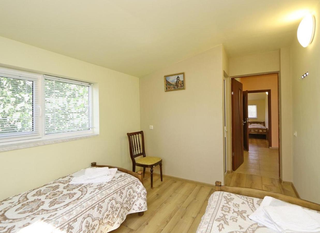 Commune Hotel Garni Luaran gambar