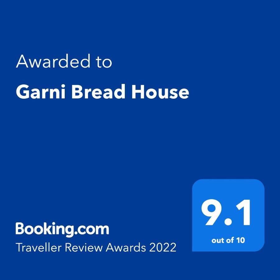 Commune Hotel Garni Luaran gambar
