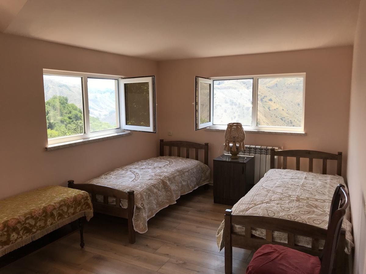 Commune Hotel Garni Luaran gambar