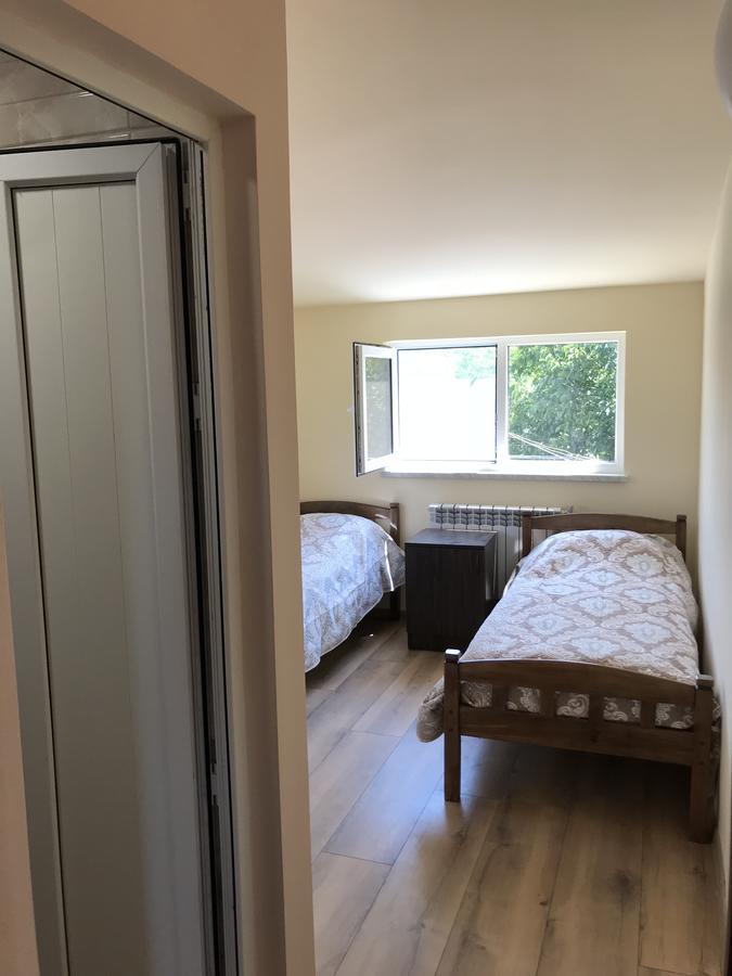 Commune Hotel Garni Luaran gambar